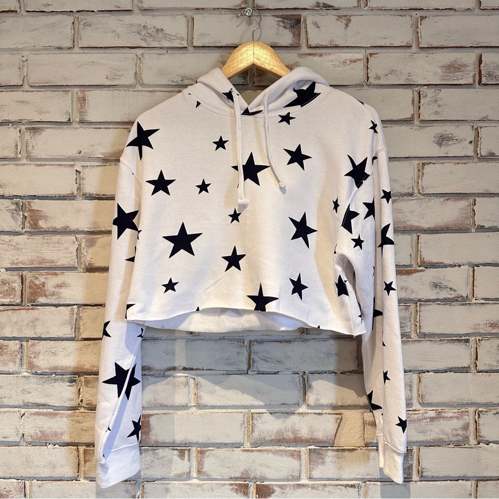 Bloom + POP white cropped blue star hoodie 4th of July
